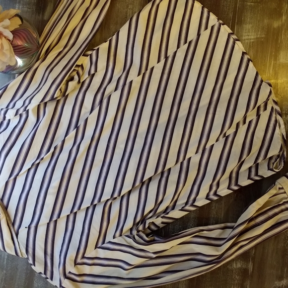 Kenneth Cole Top - Picture 4 of 4